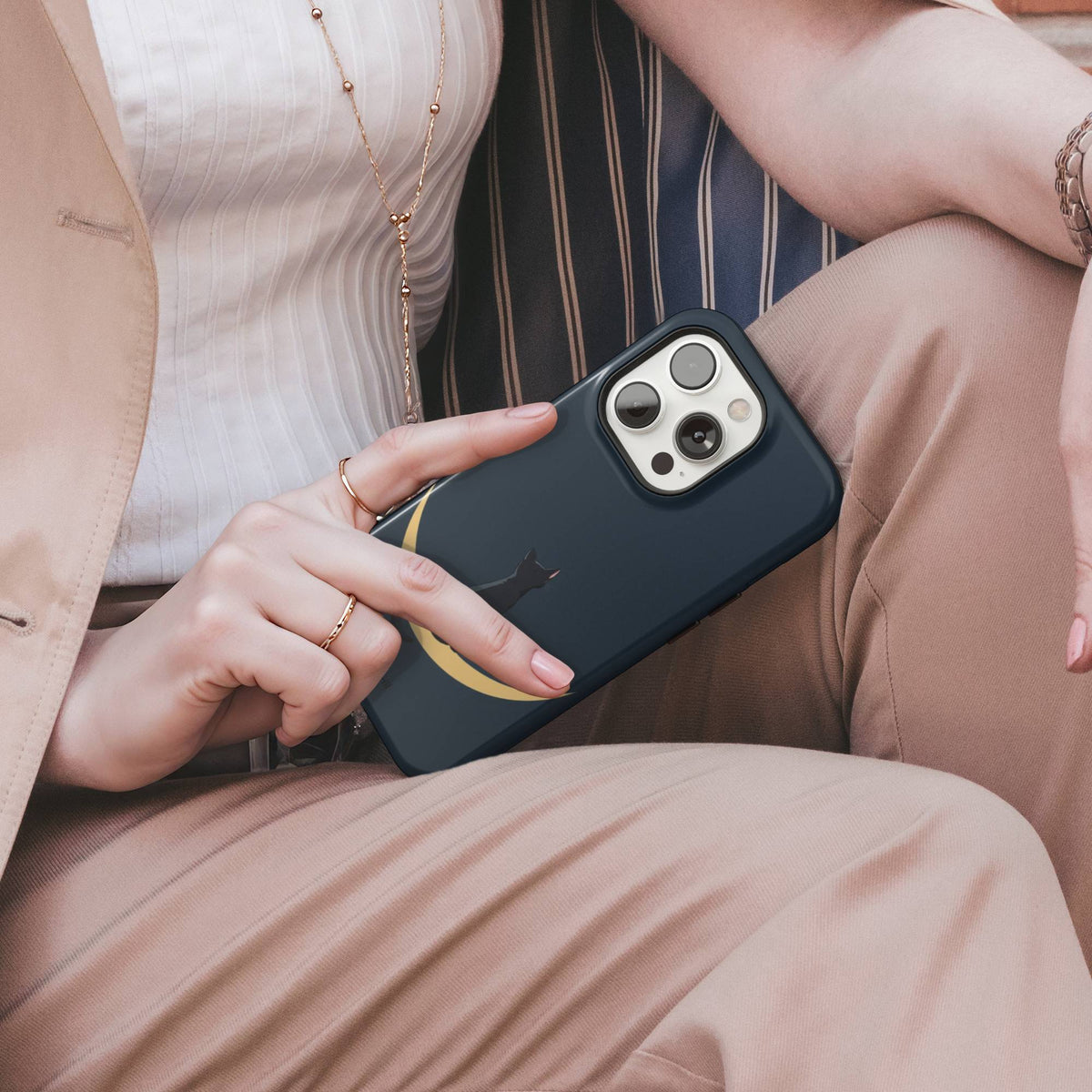 Black Cat Tough Phone Case